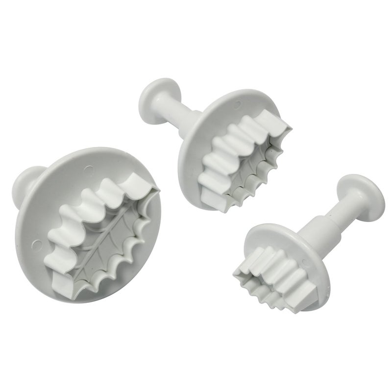 PME Veined Holly Leaf Plunger Cutters Set of 3 - Image 1